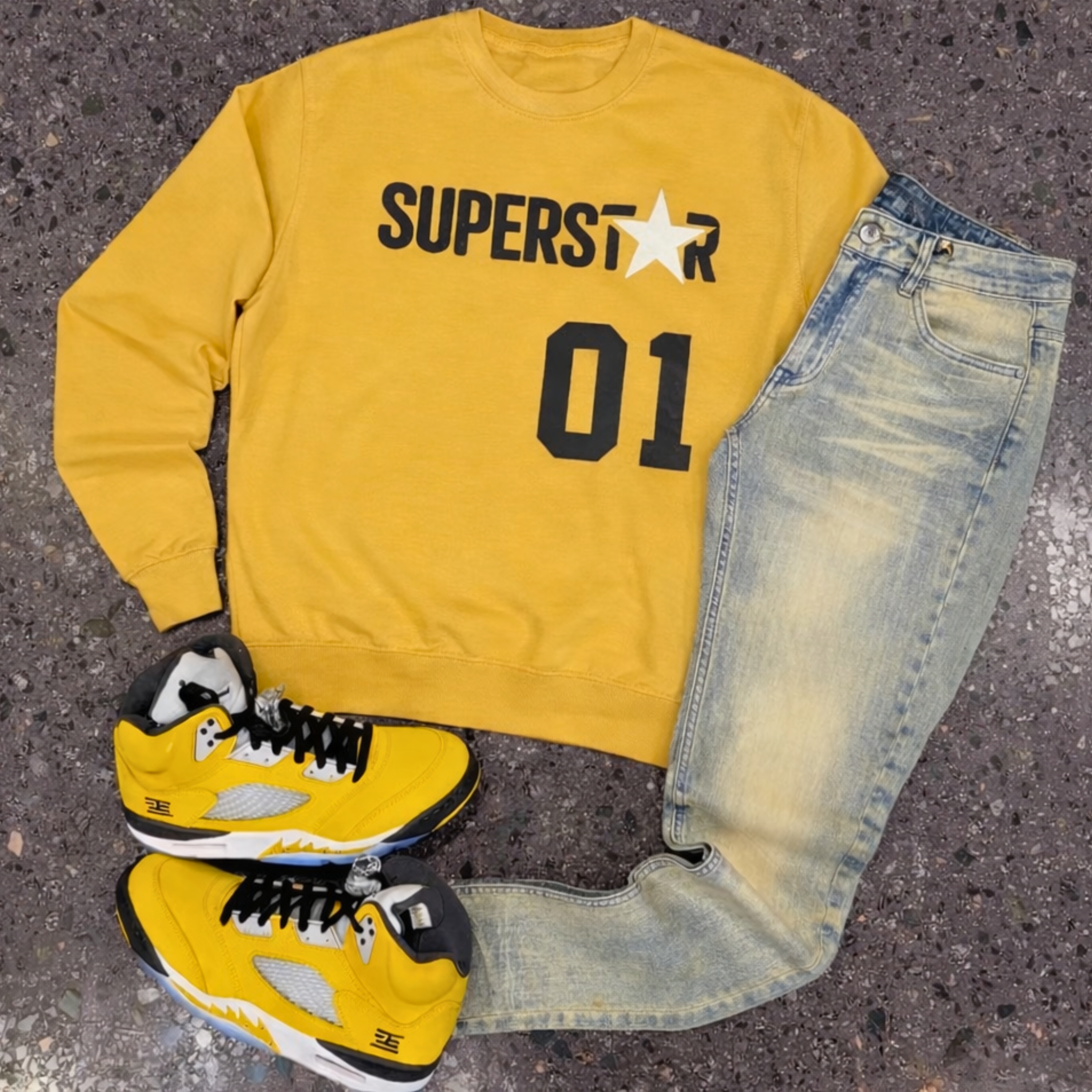 Superstar Bumblebee Sweatshirt