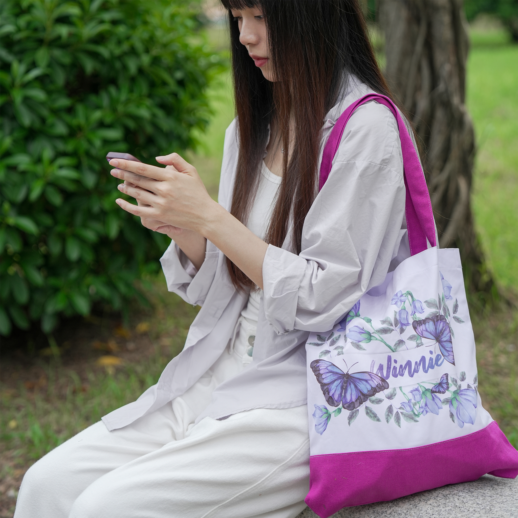 Tote Bag Termocromática AMOR. product thumbnail image Tote Bag Termocromática AMOR. product thumbnail image