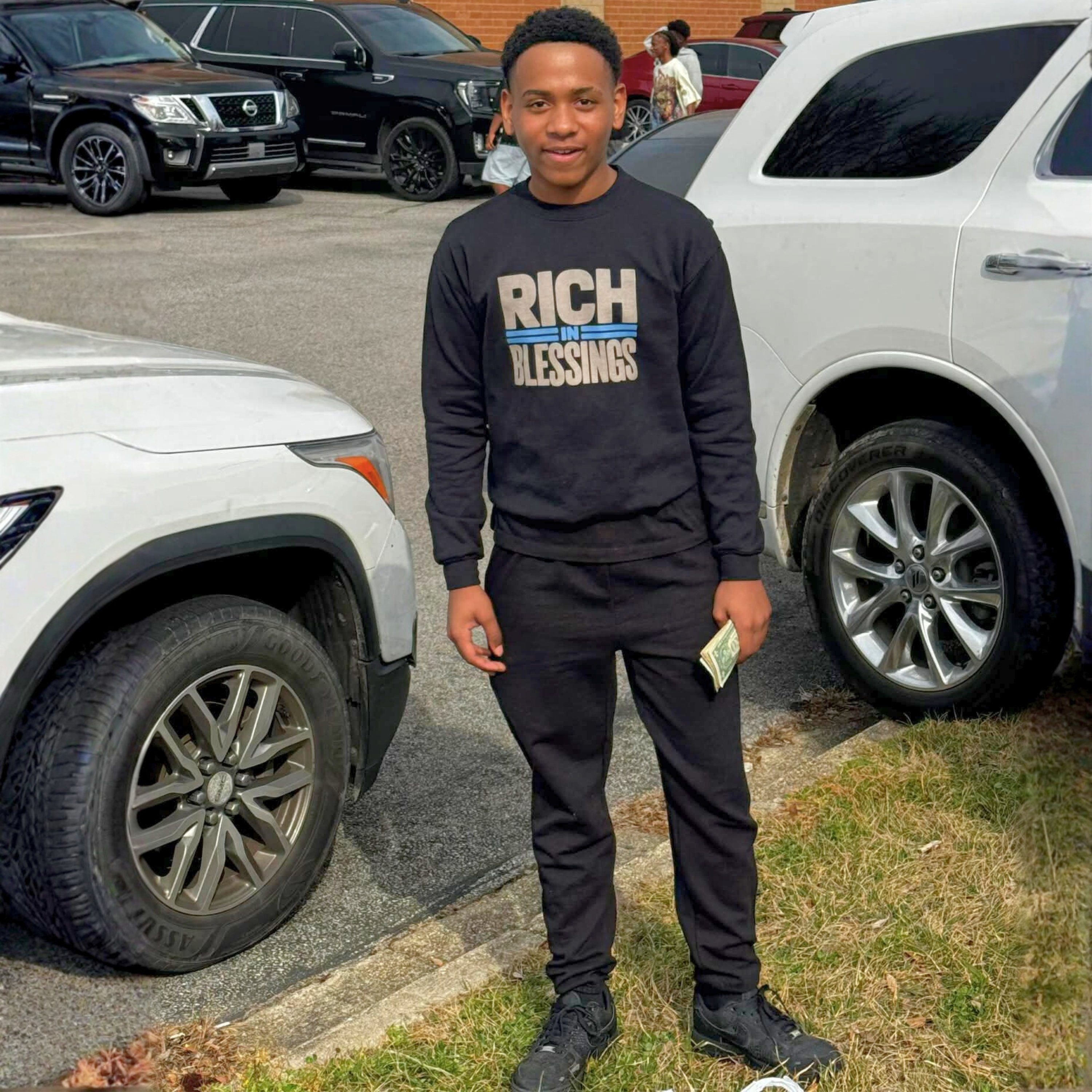 Youth RIB Linen/Translucent Ice Blue Crewneck Sweatshirt