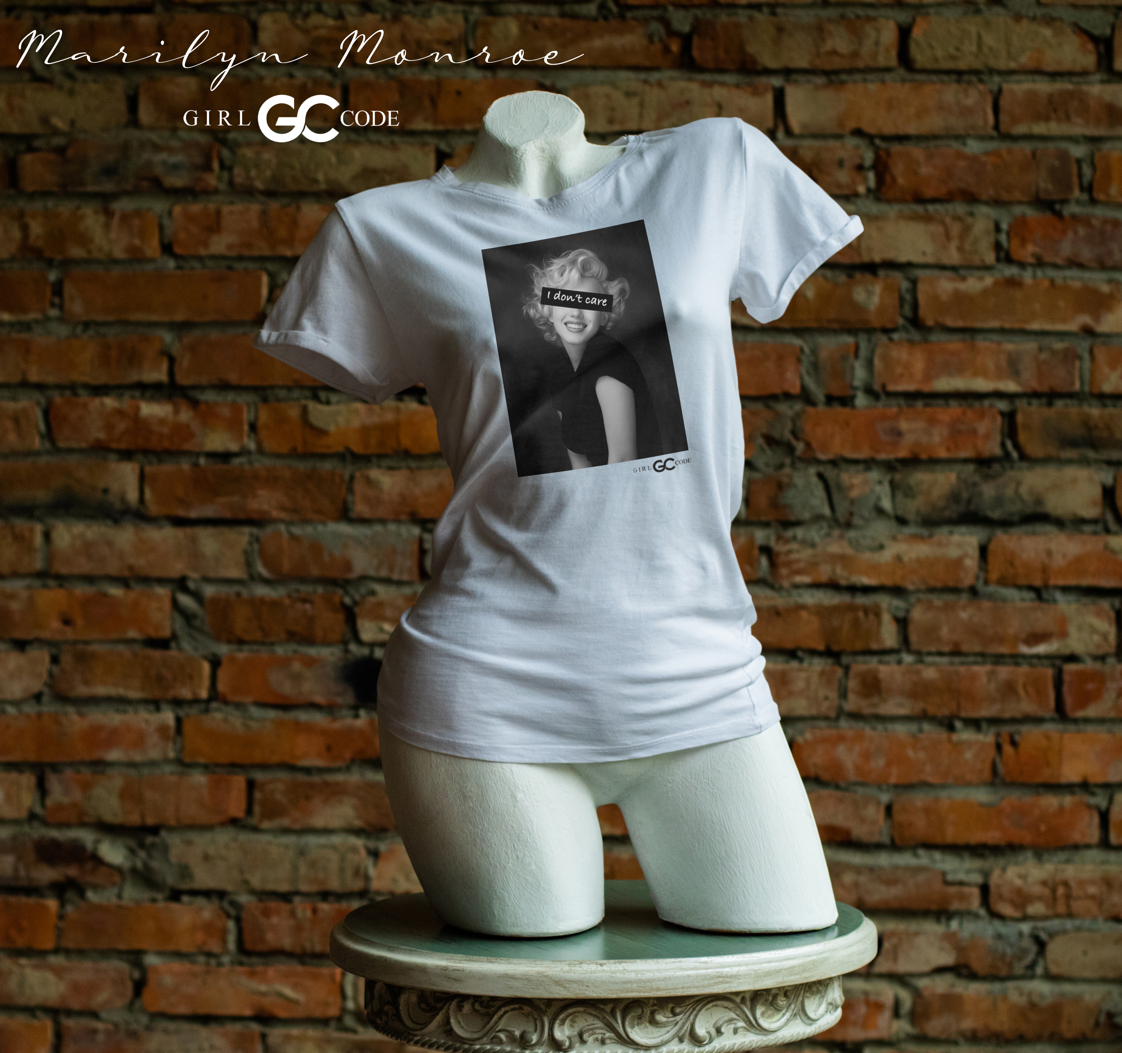 Vintage Baddie Marilyn Monroe " I Dont Care"  Photo Tee, Vintage Portrait T-Shirt | Black &amp; White Glam