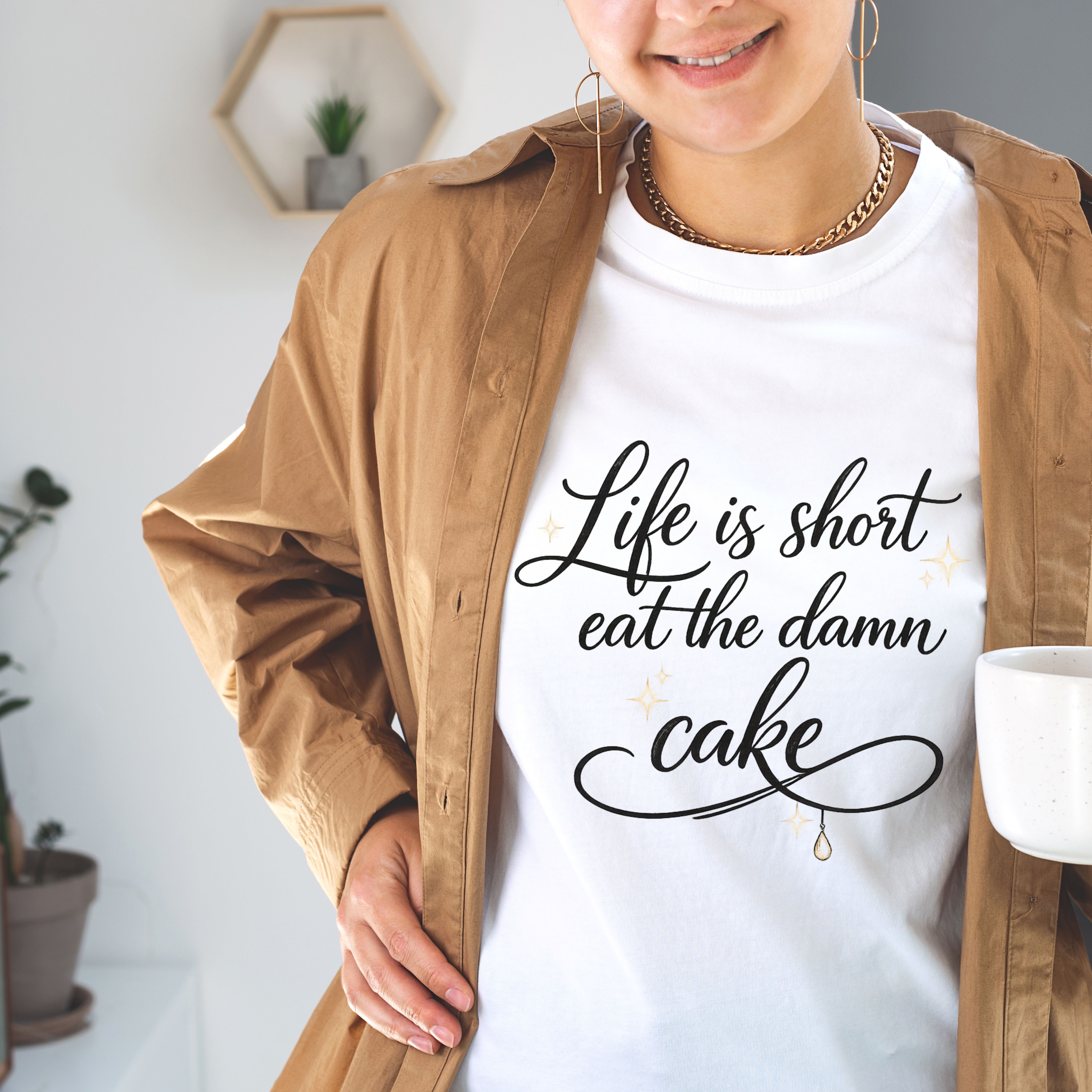 "Life Is Short, Eat the Damn Cake" Script Graphic Short Sleeve T-Shirt