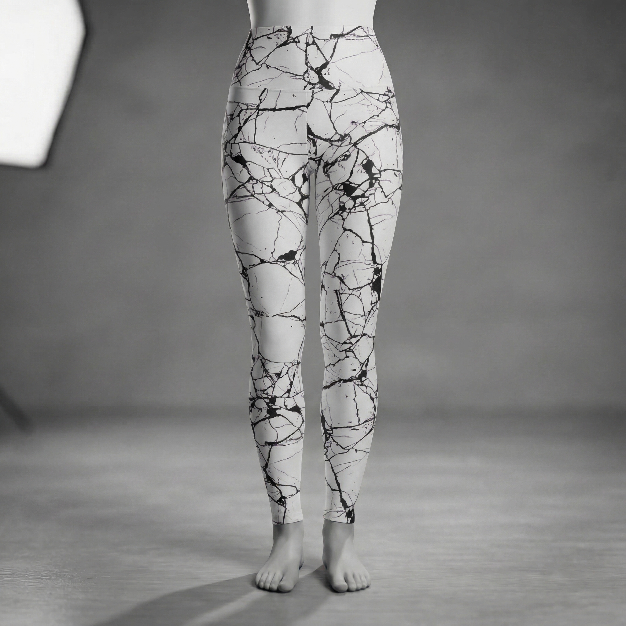 Mercury High Waisted Leggings : Black product thumbnail image