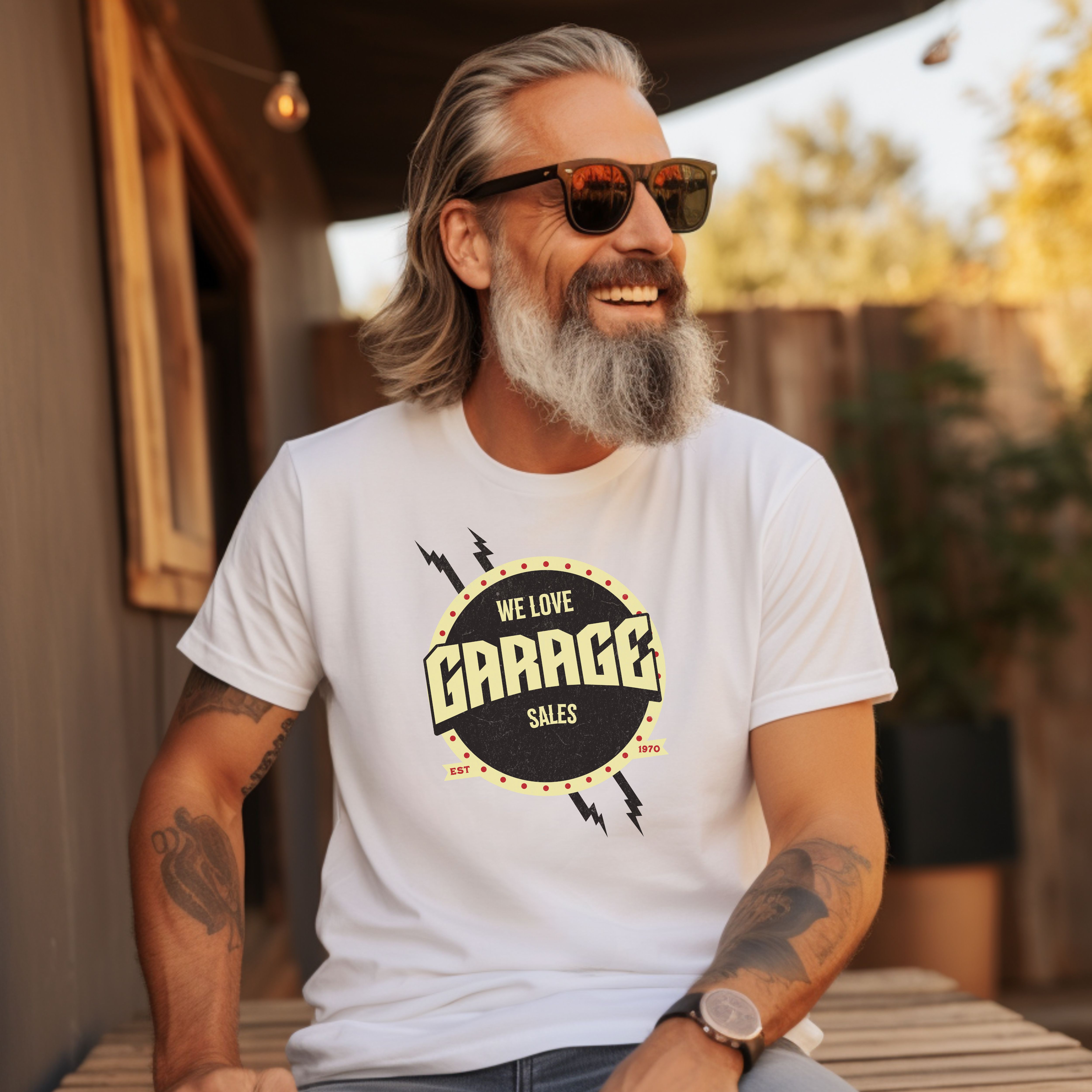 Vintage 'We Love Garage Sales' T-Shirt