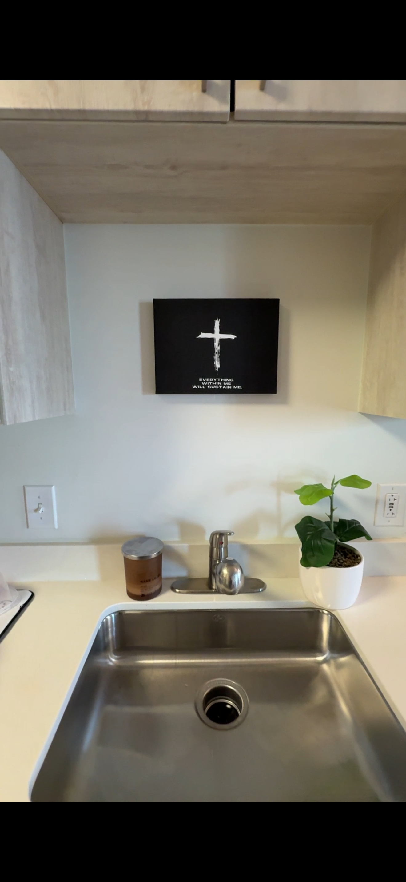 Cross Matte Canvas product thumbnail image