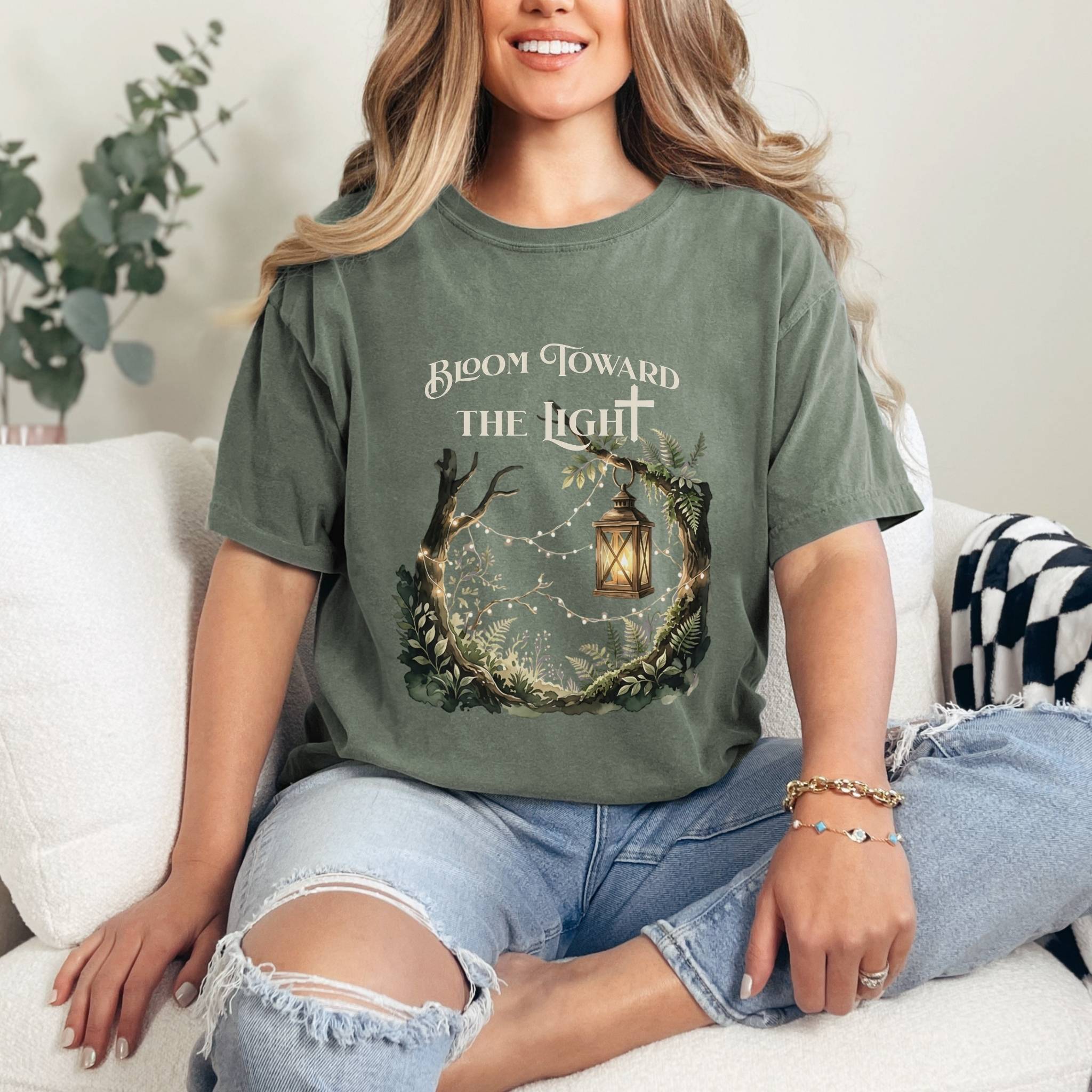 Bloom Toward the Light Graphic Tee – Faith Lantern Shirt – Comfort Colors 1717