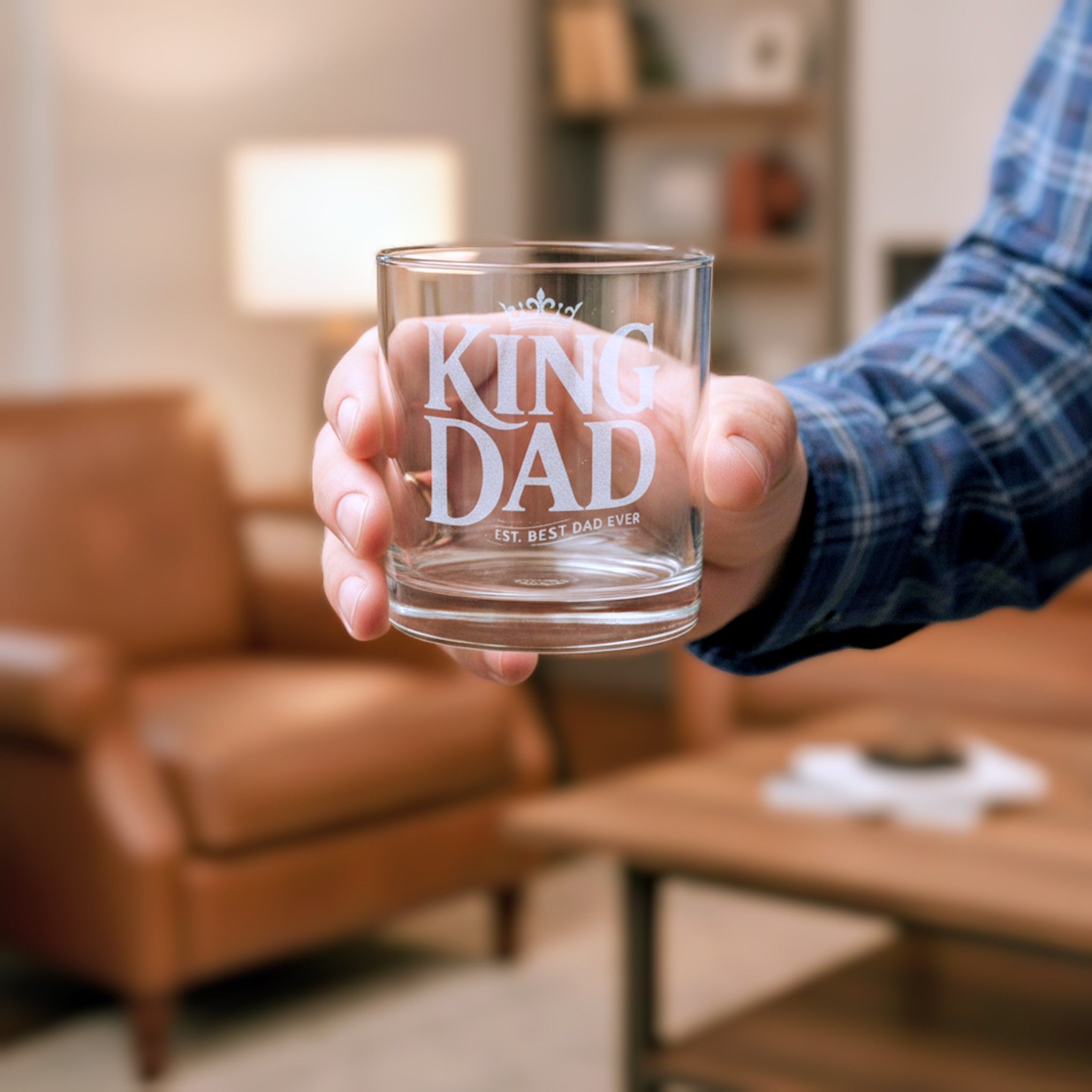 King Dad Engraved Whiskey Glass — 10.5 oz Personalized Rocks Glass for Father’s Day